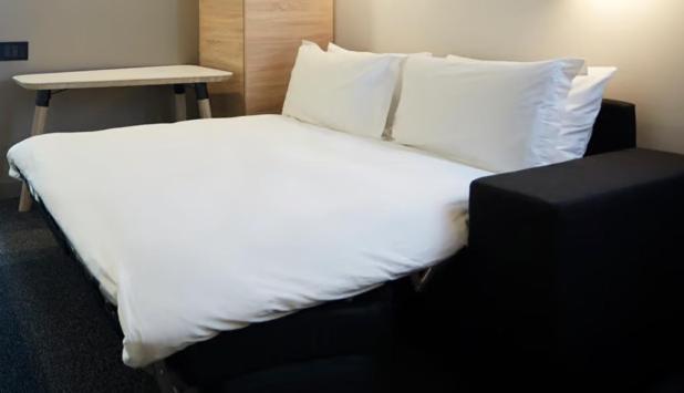 Escad Quartier Dix30 Hotel Brossard