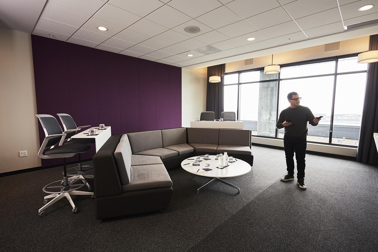 Hotel Escad Quartier Dix30 Brossard