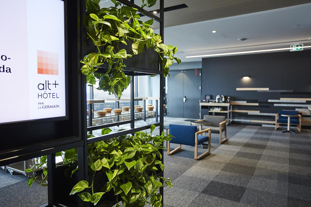 Escad Quartier Dix30 Hotel 4*